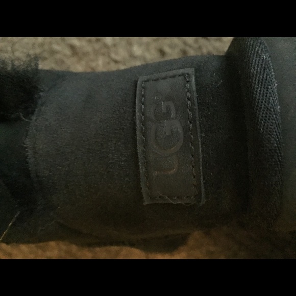 Black Ugg Boots - Picture 4 of 4